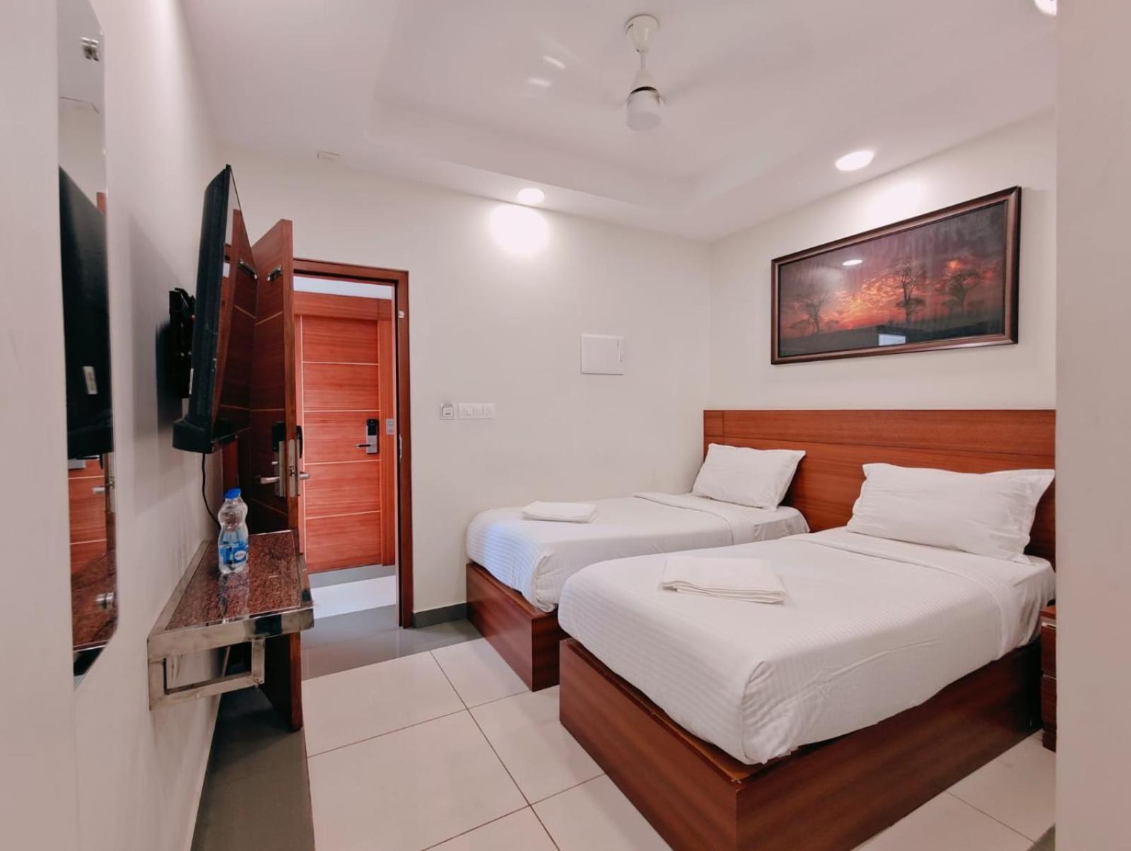 Nest Residency Hotel Kozhikode Luaran gambar