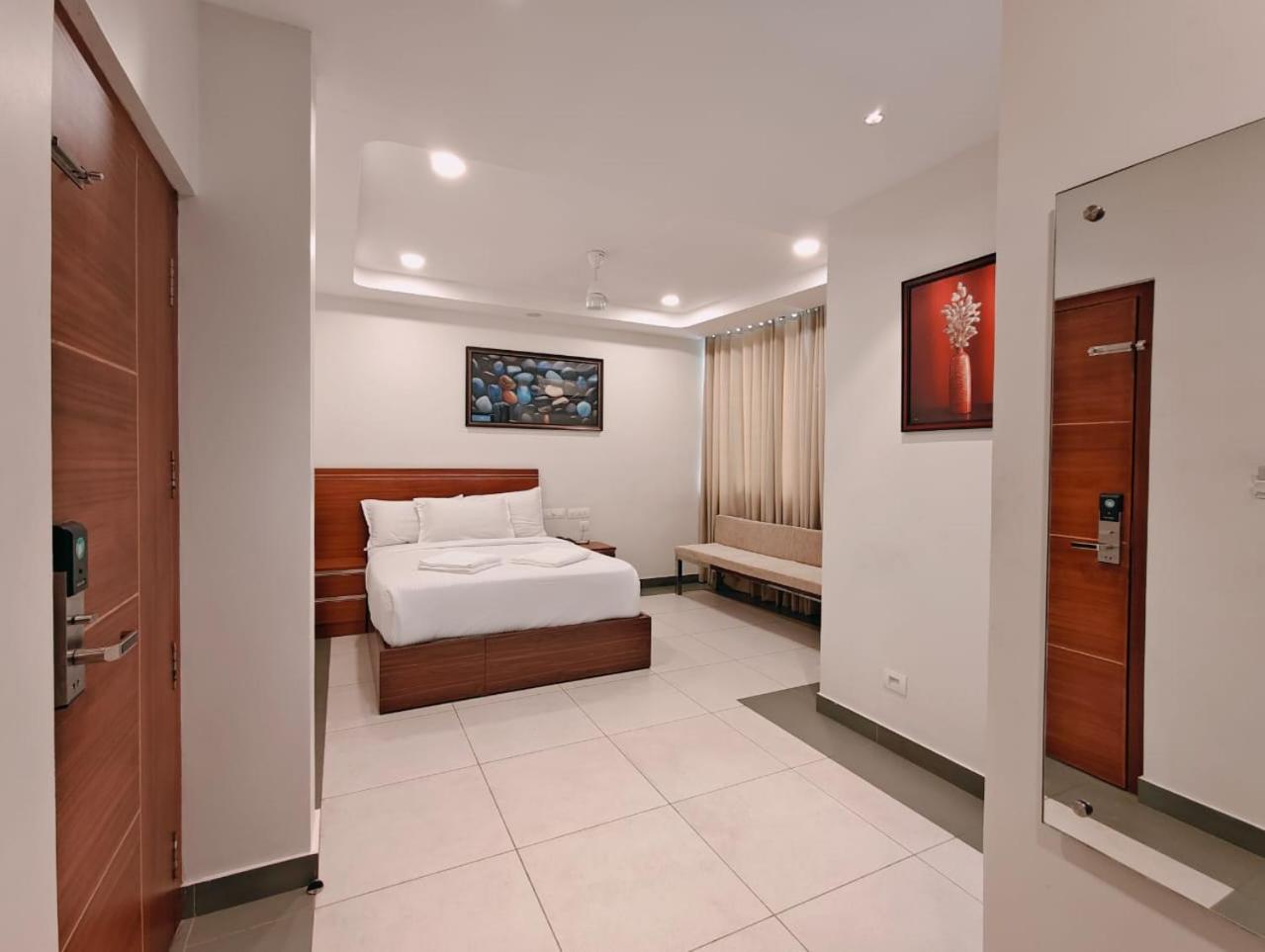 Nest Residency Hotel Kozhikode Luaran gambar